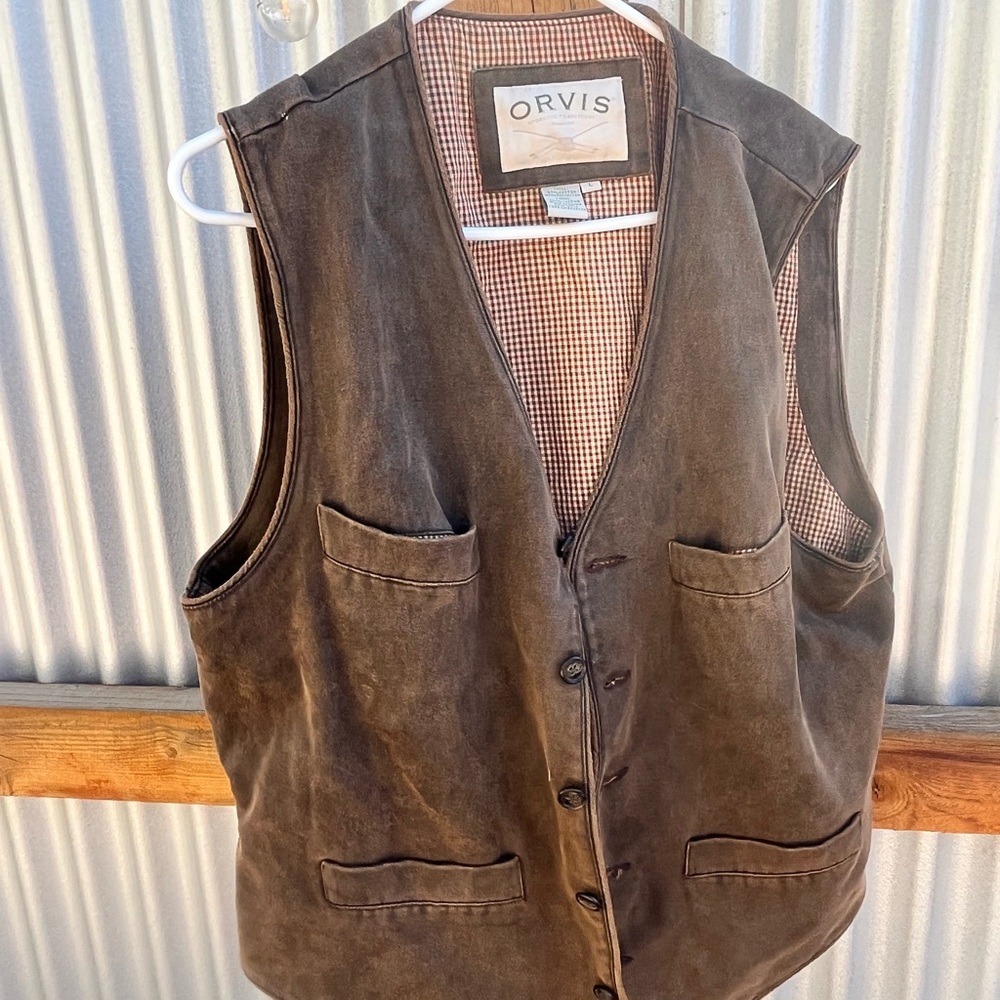 Men’s vintage orvis vest